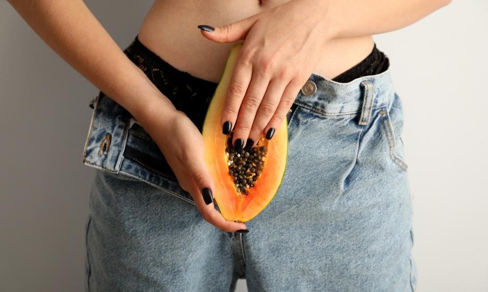 girl with a papaya